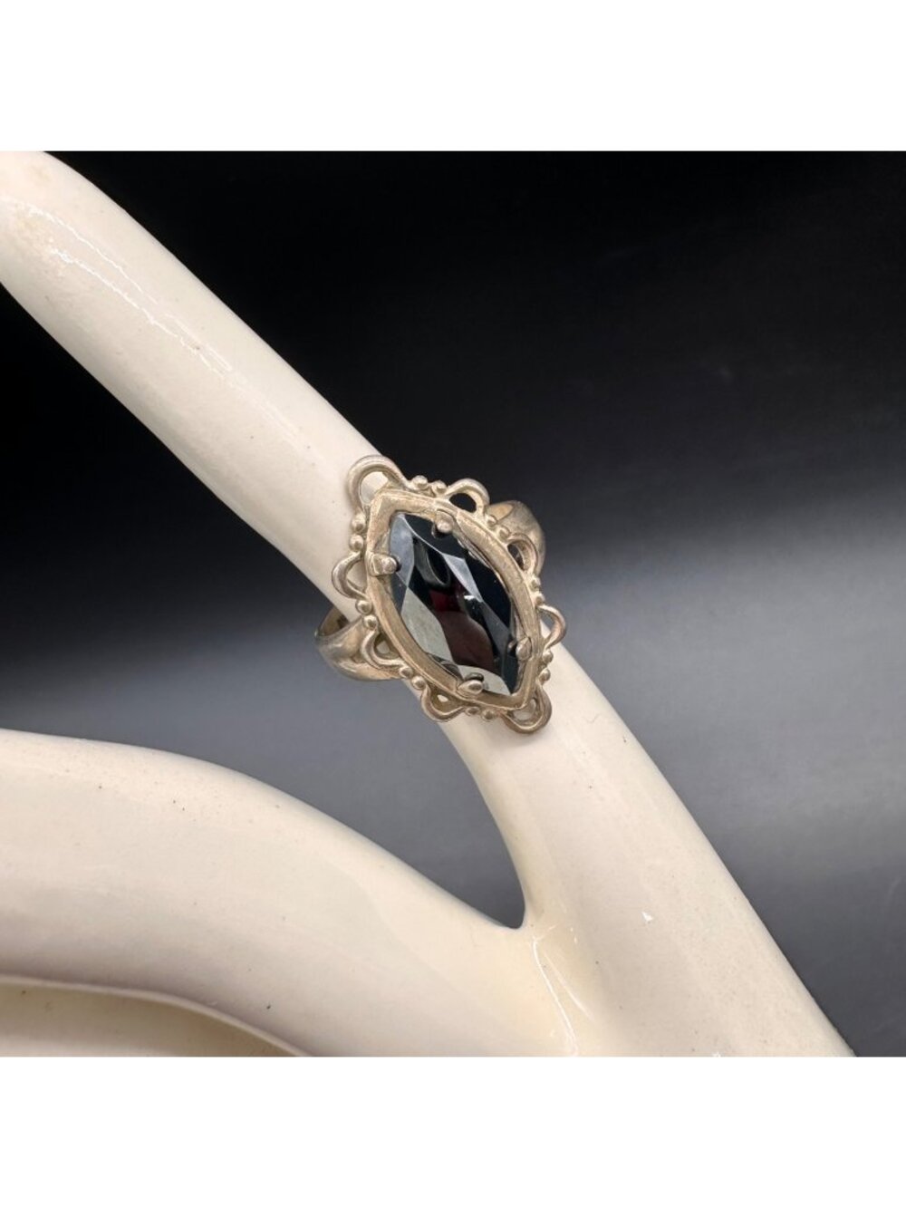 Vintage Sterling Silver Hematite Ring Bell Trading Post Southwestern Size 5